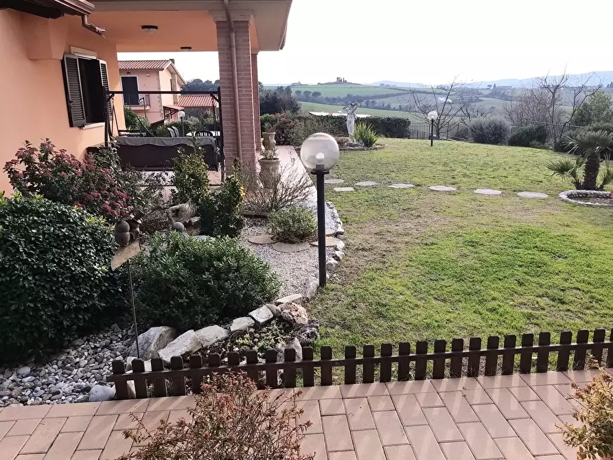 Immagine 47 di Casa bifamiliare in vendita  in Via Todi 23 a Perugia