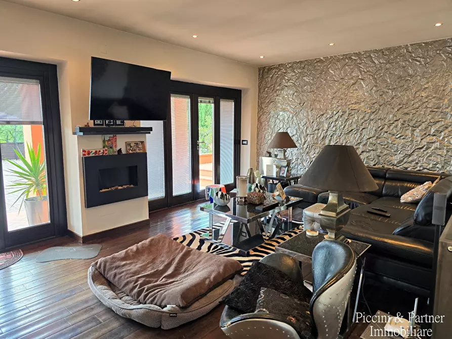 Immagine 31 di Villa in vendita  in Via Marzabotto 11 a Magione