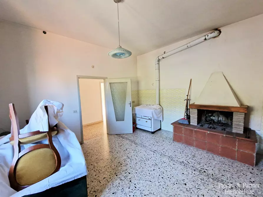 Immagine 29 di Casa indipendente in vendita  in Via Costa a Magione