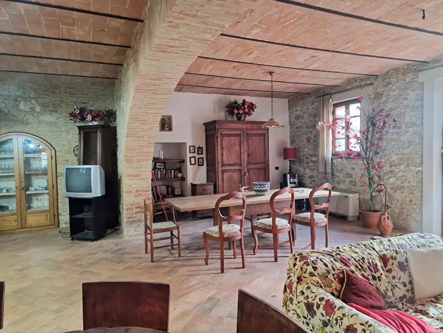 Immagine 11 di Rustico / casale in vendita  in Via del Casello a Corciano