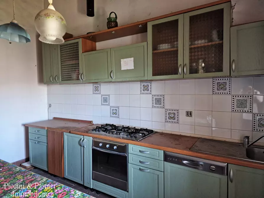 Immagine 57 di Rustico / casale in vendita  in Via del Casello a Corciano