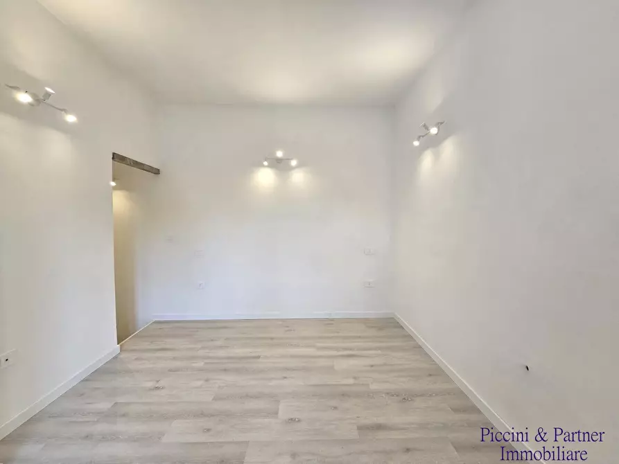 Immagine 33 di Terratetto in vendita  in Via del Giglio a Castiglione Del Lago