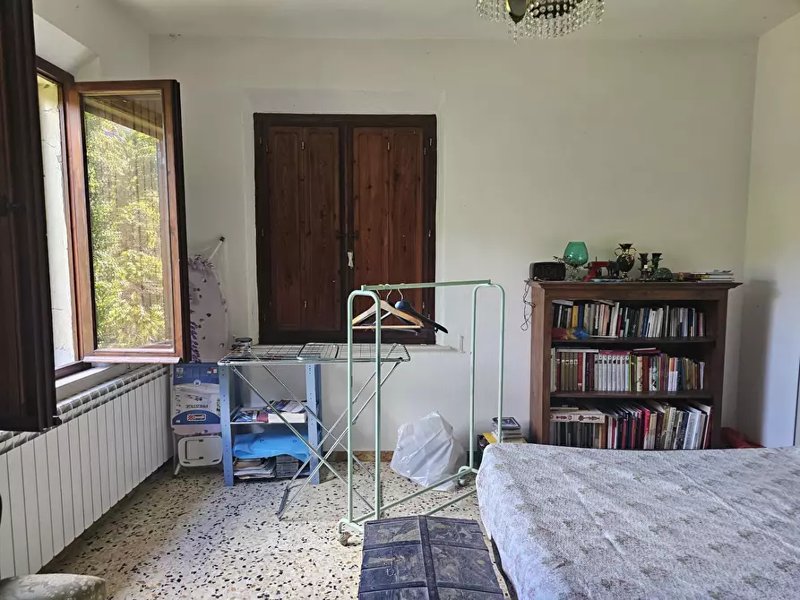 Immagine 34 di Porzione di casa in vendita  in Vocabolo Santa Maria delle Corti 3 a Lisciano Niccone