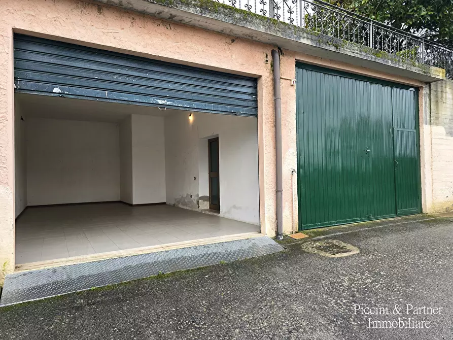 Immagine 58 di Casa bifamiliare in vendita  in Via delle Terme Sud a Montepulciano