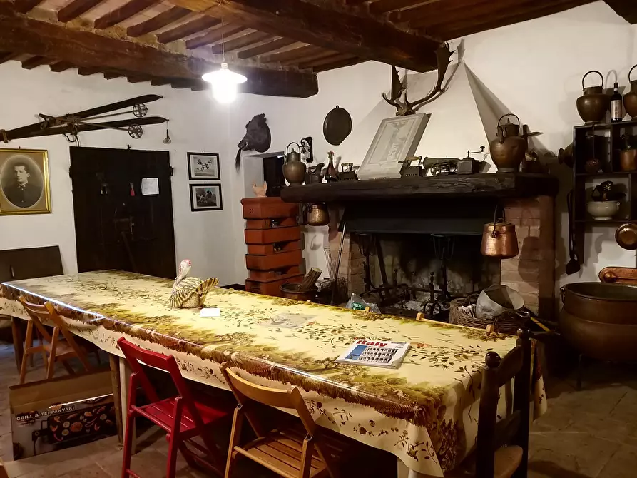 Immagine 12 di Rustico / casale in vendita  in Località I Poggi 28 a Castiglione Del Lago