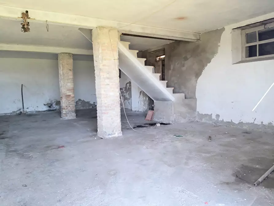 Immagine 37 di Rustico / casale in vendita  in Località Colle del Sole a Umbertide