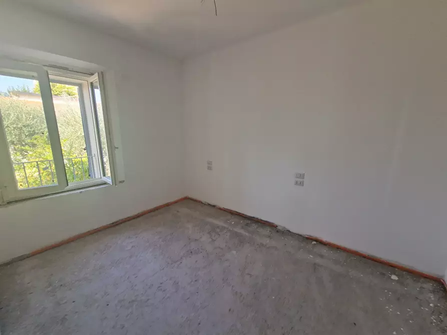 Immagine 36 di Villa in vendita  in Via XXV Aprile a Castiglione Del Lago