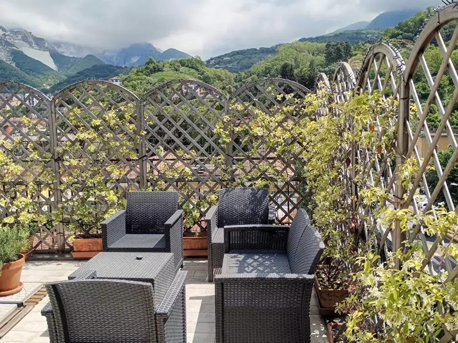 Immagine 15 di Attico in vendita  in Viale XX Settembre 5 a Carrara