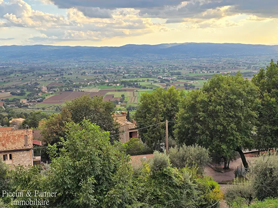 Immagine 33 di Villetta a schiera in vendita  in Via delle Querce 30 a Assisi