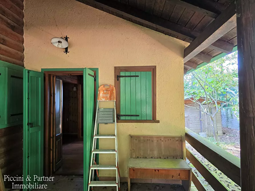 Immagine 40 di Baita in vendita  in Via dei Cespugli 10 a Passignano Sul Trasimeno