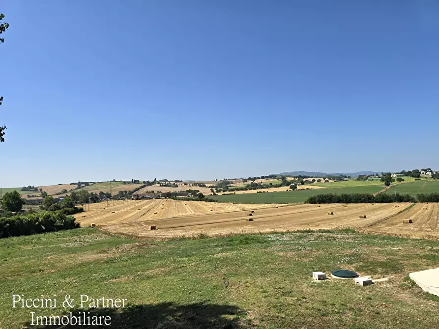 Immagine 33 di Rustico / casale in vendita  in Strada Settevalli 1157 a Perugia