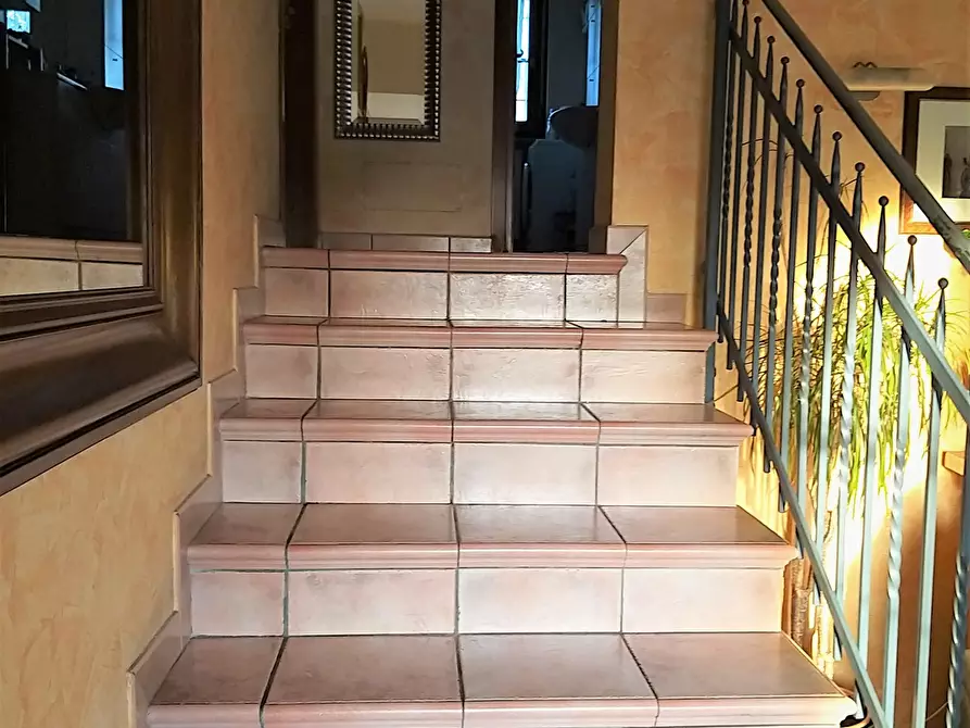 Immagine 19 di Porzione di casa in vendita  in Via dei Fiori a Passignano Sul Trasimeno