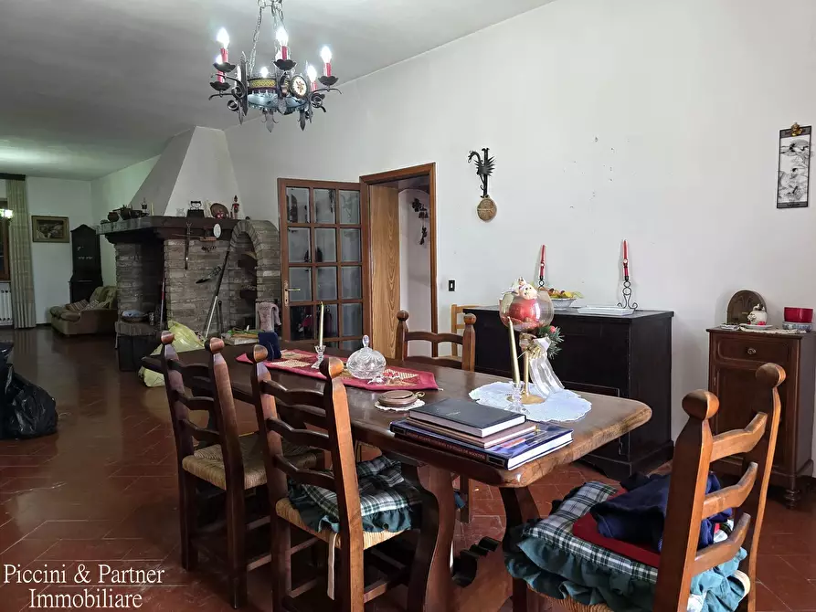 Immagine 57 di Rustico / casale in vendita  in Via Paganico 2 a Castiglione Del Lago