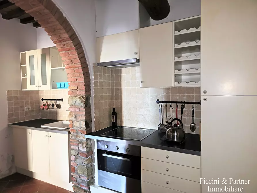 Immagine 20 di Porzione di casa in vendita  in Località Poggetto a Castiglione Del Lago