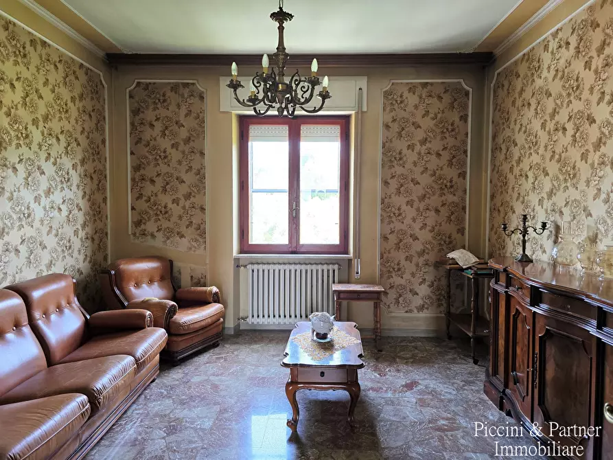 Immagine 10 di Pentalocale in vendita  in Via Pablo Neruda 2 a Corciano