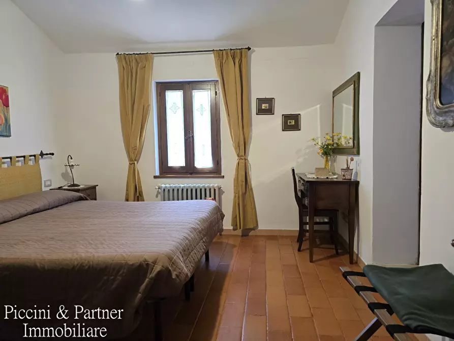 Immagine 54 di Rustico / casale in vendita  in Strada Ponte Resina - Monte Acutello 1 a Perugia