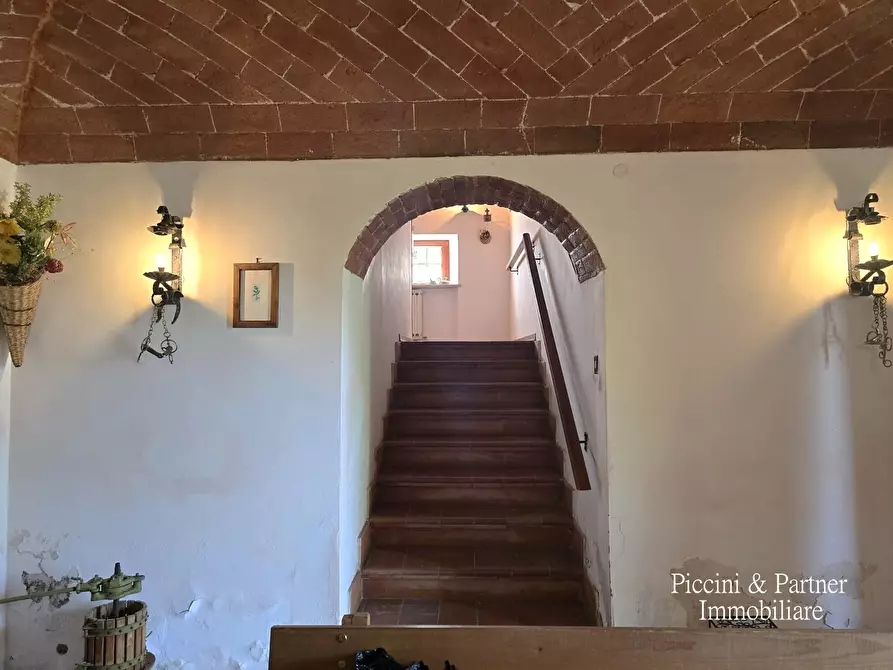 Immagine 40 di Rustico / casale in vendita  in Via Paganico 2 a Castiglione Del Lago