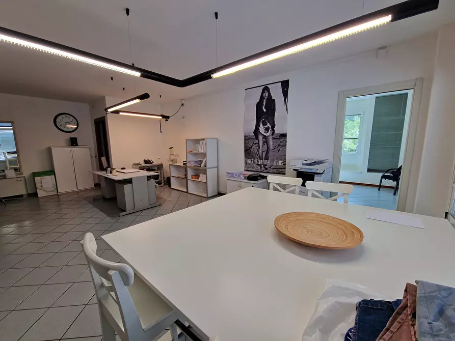 Immagine 7 di Ufficio in vendita  in Via del Macello 31F a Perugia