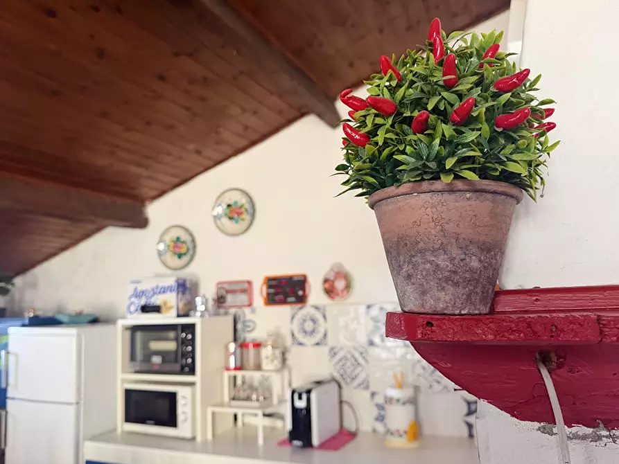 Immagine 10 di Porzione di casa in vendita  in Via Partigiani a Diano San Pietro