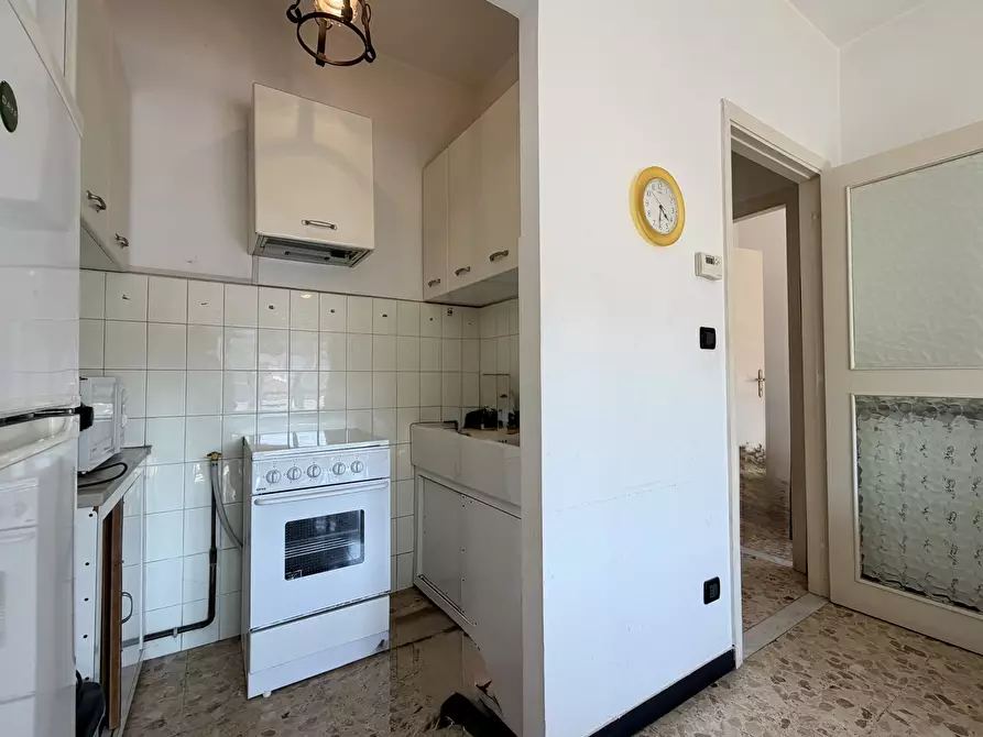 Immagine 17 di Bilocale in vendita  in Via Alessandro Manzoni a San Bartolomeo Al Mare