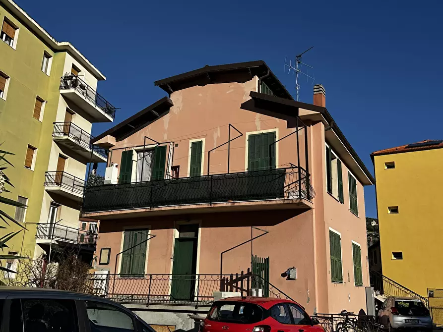 Immagine 1 di Casa bifamiliare in vendita  in via Andreoli 20 a Imperia