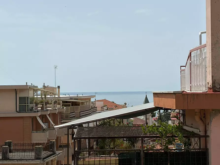 Immagine 15 di Trilocale in vendita  in Via Lamarmora 161 a San Remo