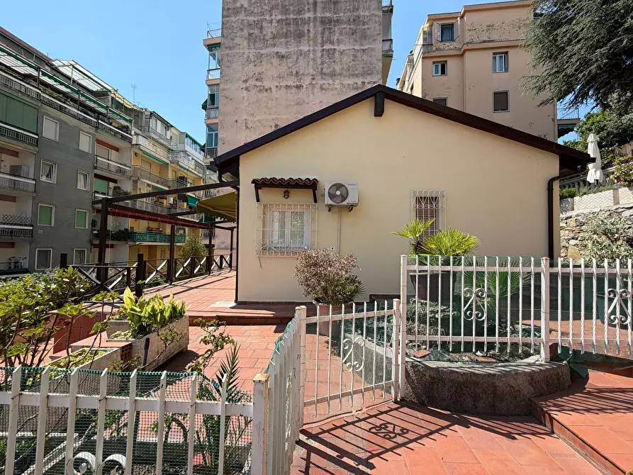 Immagine 7 di Casa bifamiliare in vendita  in Strada San Martino 59 a San Remo