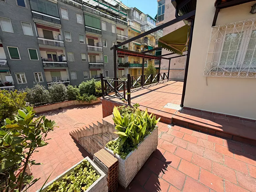 Immagine 5 di Casa bifamiliare in vendita  in Strada San Martino 59 a San Remo
