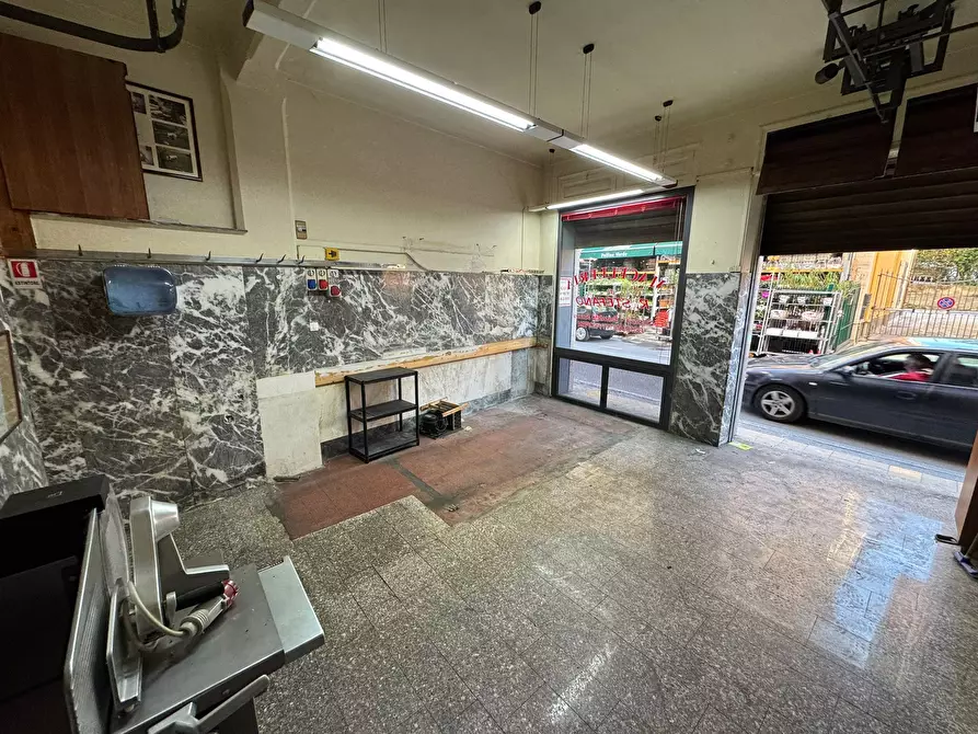 Immagine 10 di Locale commerciale in affitto  in Via Lamarmora 13 a San Remo