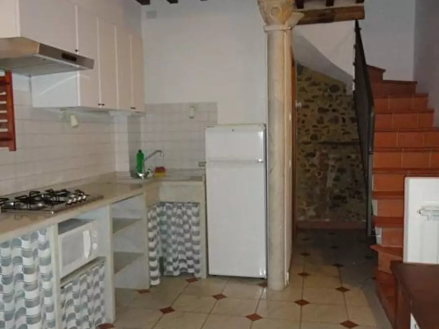 Immagine 4 di Terratetto in affitto  a Pietrasanta