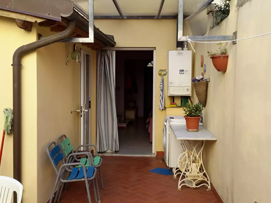 Immagine 2 di Casa semindipendente in affitto  a Viareggio