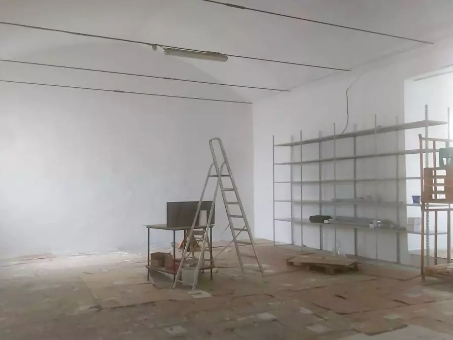 Immagine 2 di Attività artigianale in affitto  in Via Papa Giovanni XXIII' 2 a Frisa