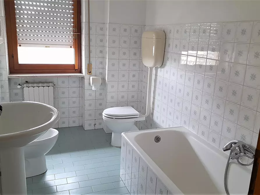 Immagine 7 di Trilocale in vendita  in VIA DEGLI ABRUZZI a Lanciano