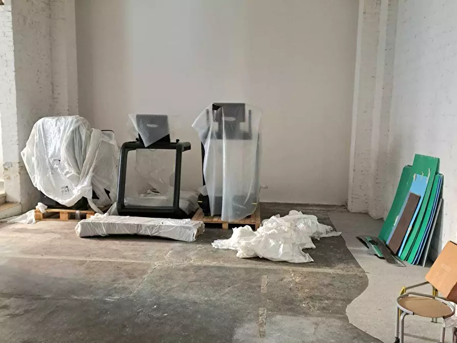 Immagine 35 di Laboratorio in affitto  in Via del Pescara 5 a Lanciano