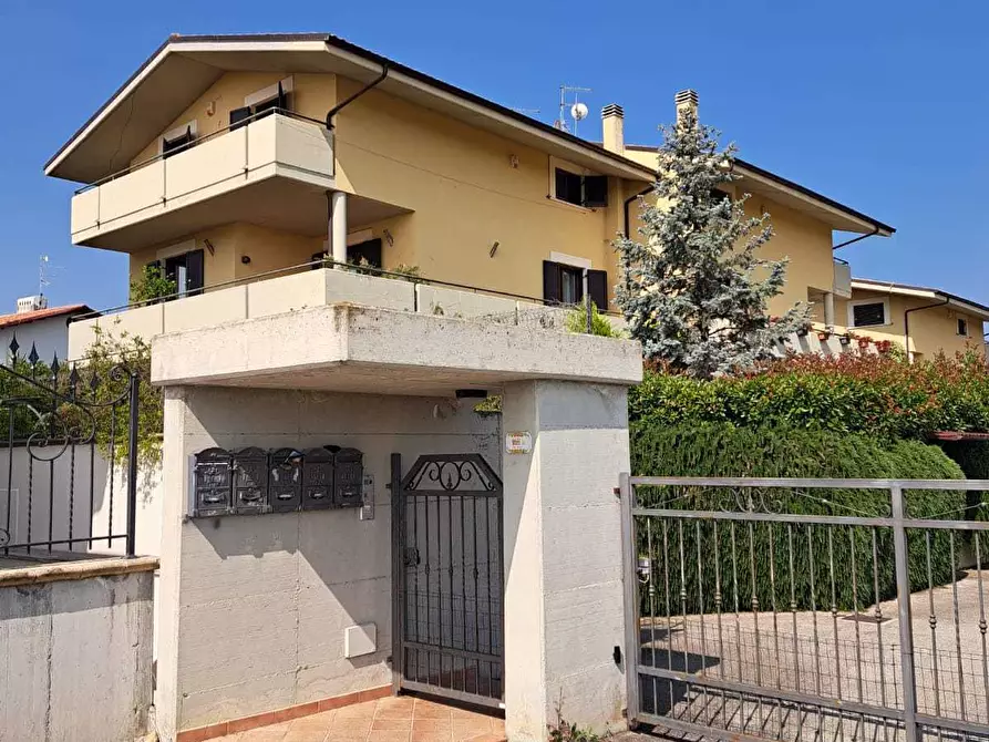 Immagine 67 di Villa in vendita  in villa andreoli a Lanciano