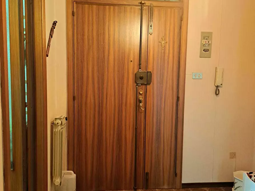 Immagine 13 di Pentalocale in vendita  in Via Martiri VI Ott. 73A a Lanciano