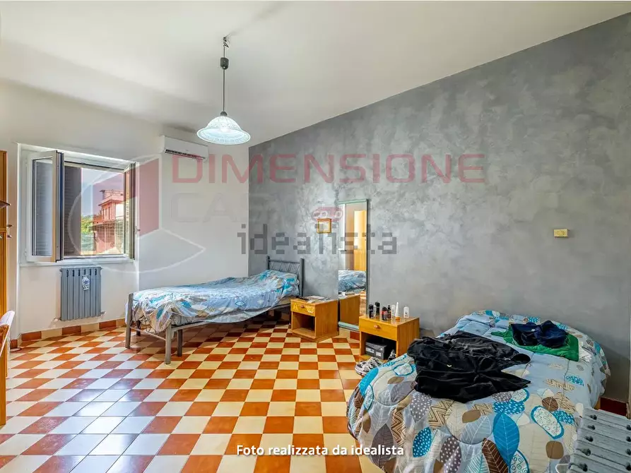 Immagine 10 di Trilocale in vendita  in Via Polverigi a Roma