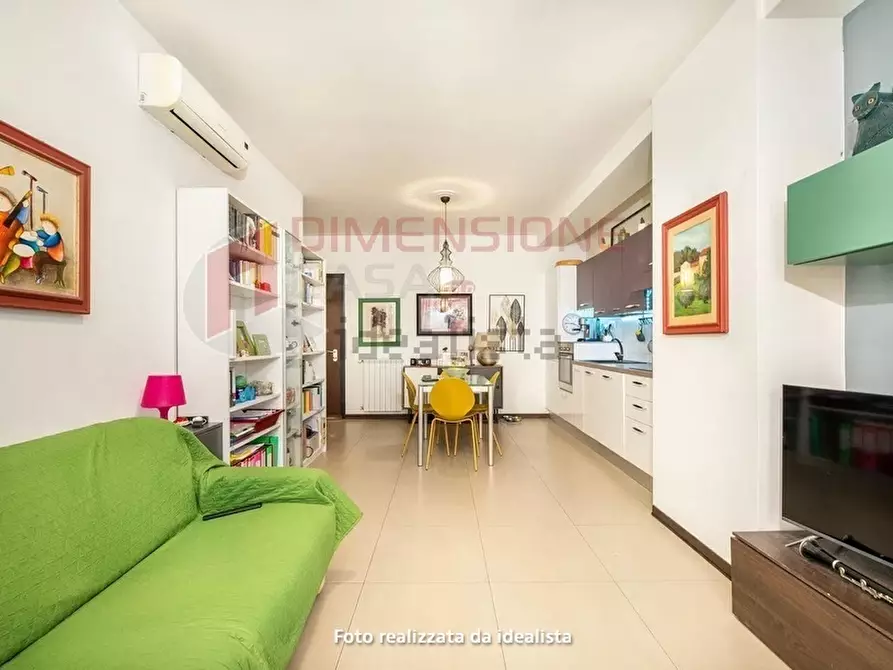 Immagine 8 di Bilocale in vendita  in Via del Fosso dell'Osa 399 a Roma