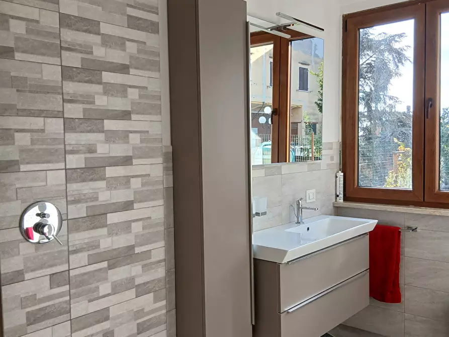 Immagine 6 di Trilocale in vendita  in Via Monte Grugnanello 21 a Morlupo