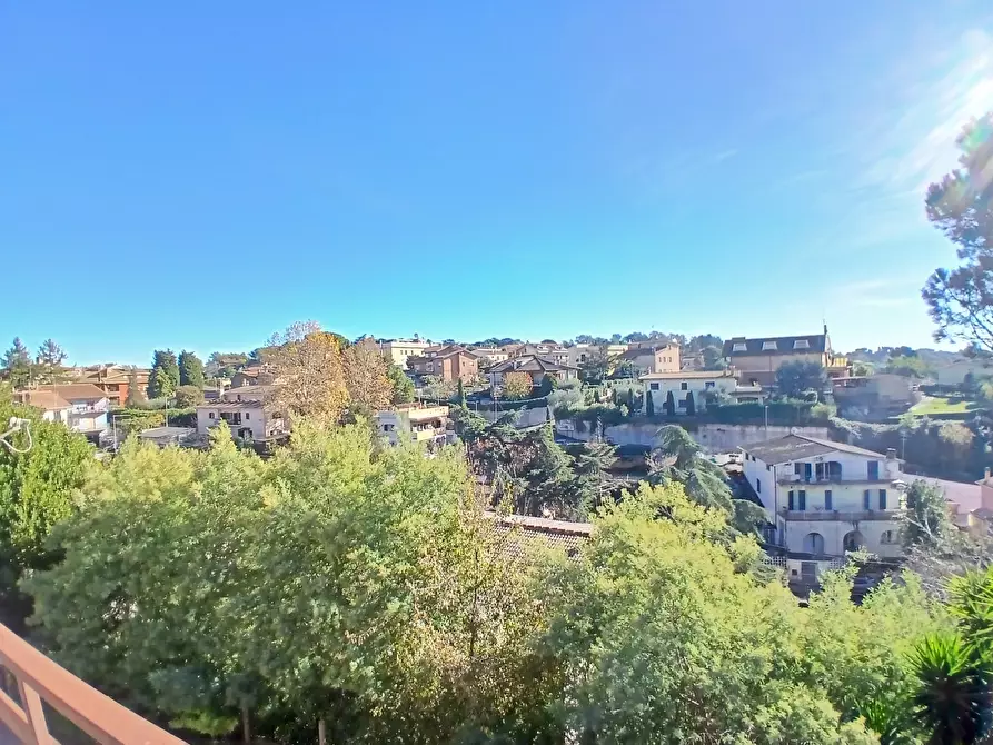 Immagine 49 di Trilocale in vendita  in Via Vittorio Alfieri 10 a Morlupo