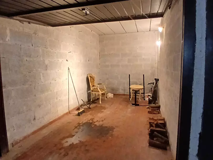 Immagine 1 di Garage in vendita  in Via San Michele 6E a Morlupo