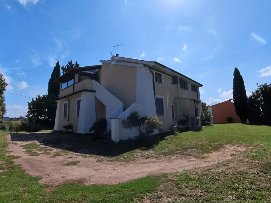 Immagine 32 di Rustico / casale in vendita  in Via Campagnanese 874 a Morlupo