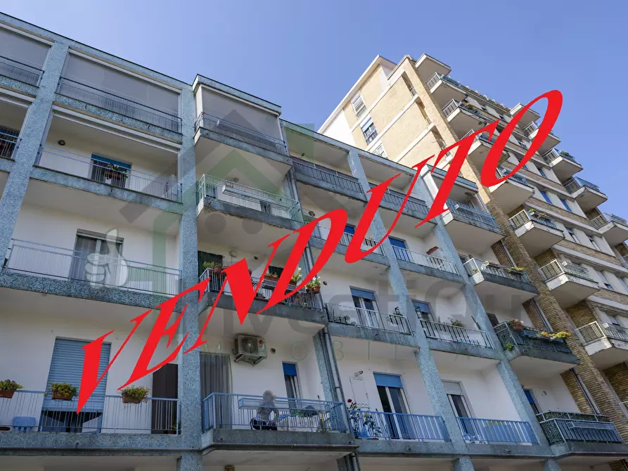 Immagine 1 di Trilocale in vendita  in VIA VITTORIO VENETO 4 a Ciriè