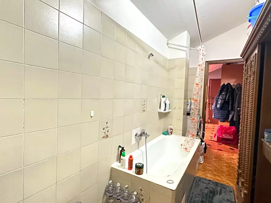 Immagine 6 di Mansarda in vendita  in Via Della Repubblica 15 a Ciriè