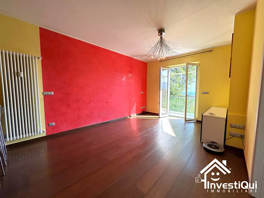 Immagine 2 di Bilocale in vendita  in Via Degli Orsolani 84 a Loano