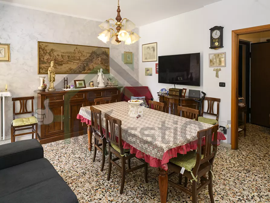 Immagine 7 di Quadrilocale in vendita  in Via Ginestre 12 a Ciriè