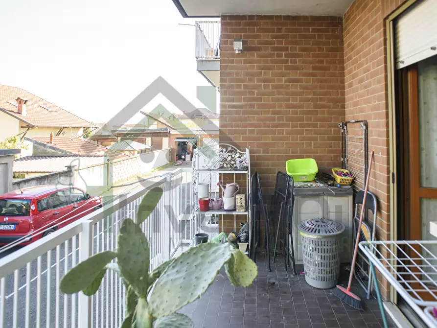 Immagine 21 di Quadrilocale in vendita  in Via Battitore 67 a Ciriè