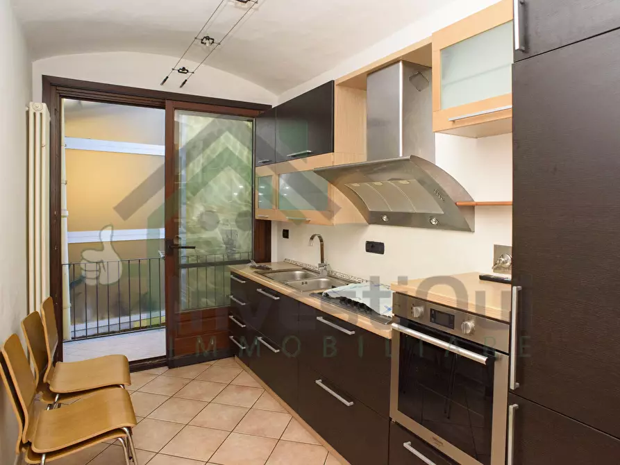 Immagine 17 di Trilocale in vendita  in Via Fiera 12 a Ciriè