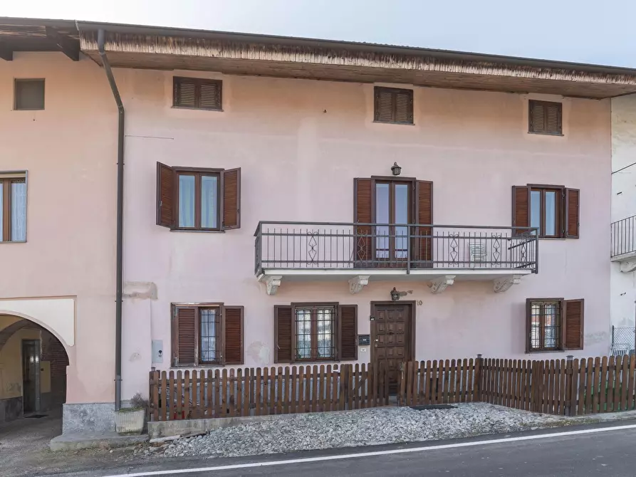 Immagine 18 di Porzione di casa in vendita  a Nole