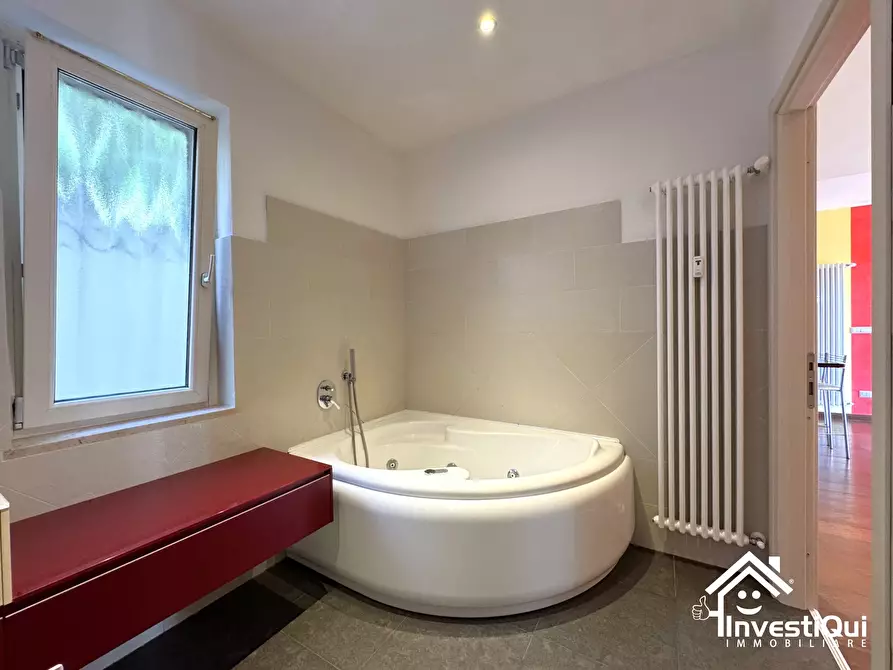 Immagine 33 di Bilocale in vendita  in Via Degli Orsolani 84 a Loano